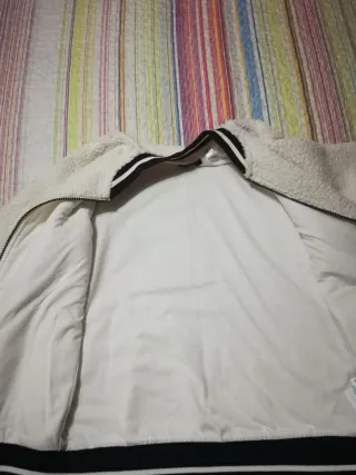 Cazadora de lana estilo bomber