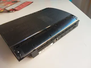 PS3 Super Slim 500GB LEER