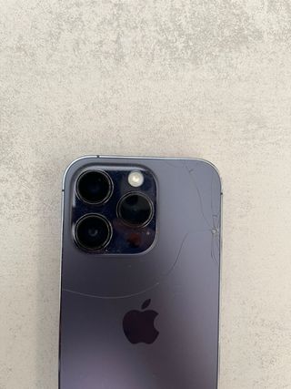 iPhone 14 Pro 99% Batería Fisura Trasera