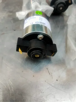 Lote 5 Motores DC Crouzet 24V 10000 RPM