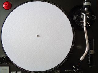 DISCO ANTIESTÁTICO SLIPMAT NEGRO,BLANCO, ROJO