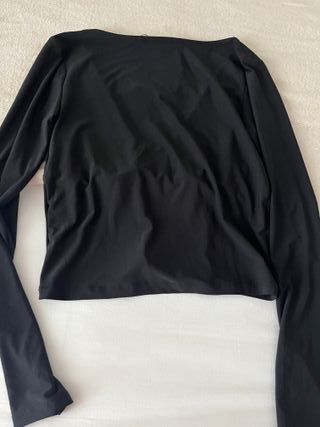 Camiseta negra manga larga mujer