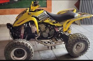 Quad Suzuki LTZ 400 Amarillo