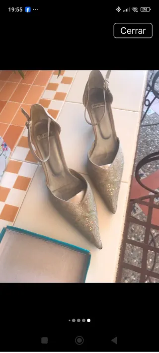 Zapatos plateado con puntera, talla 36