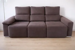 Divano letto chaise longue modello Dafne di Divino Divan