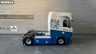 Replica in scala 1:50 del camion Scania S Highline di WSI Models