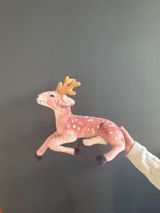 Peluche Reno Rosa con Manchas Blancas