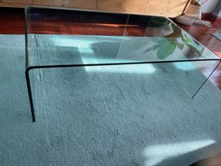 Mesa centro cristal curvado moderna