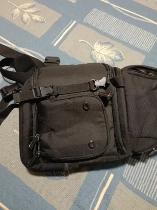 Mochila Amazon Basics Negra