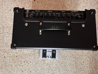 Amplificador Boss Katana mk2 + Pedal FS-6