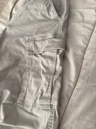 Pantalones cargo beige con cordón(XS) Pull&Bear