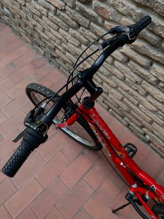 Bicicleta infantil Orbea Loopy roja