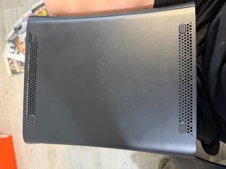 Xbox 360 Elite Negra + 2 Mandos + Juegos