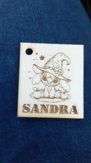 Llavero grabado corte láser personalizado