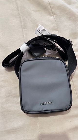 Bolso Calvin Klein Gris Nuevo