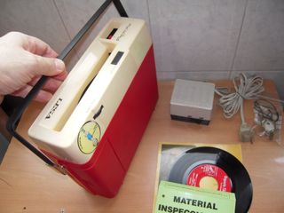 COMEDISCOS Tocadiscos Vintage 1975 LESA Funciona!