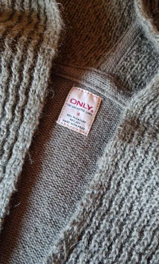 Chaqueta ONLY verde militar talla única