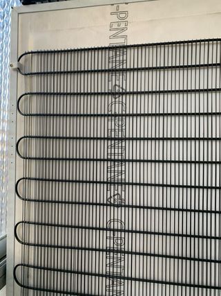 Congelador vertical blanco