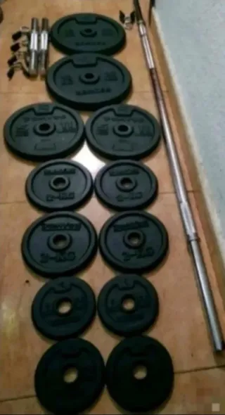 Kit Pesas 62kg Barra 175cm Mancuernas