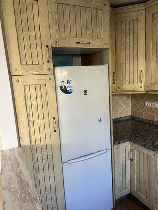 Cocina completa madera.