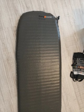 Colchoneta auto-hinchable Trangoworld Micro-Lite