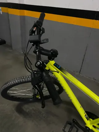 Bicicleta Rockrider de niña