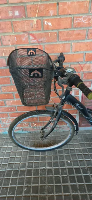 Bicicleta urbana/paseo negra