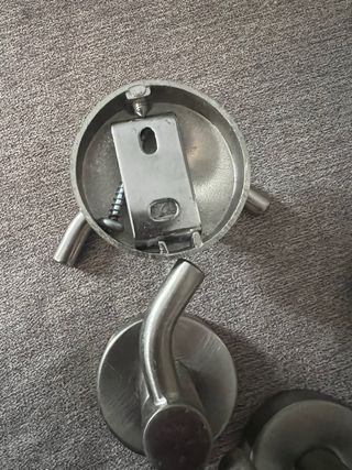 Percheros Haceka Metal Plateados x4/ 5€cada uno