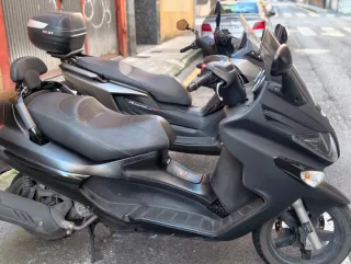Piaggio Scooter 125cc Negra