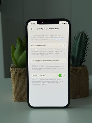 iPhone 12 128GB Negro + Funda Disney