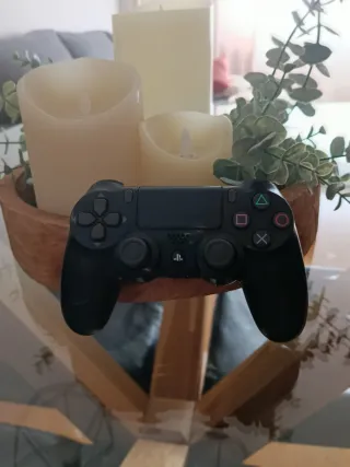 Ps4 Slim + MANTENIMIENTO RECIÉN REALIZADO