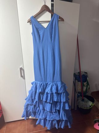 Traje de flamenca volantes azul