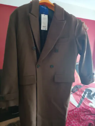 Abrigo Jack & Jones largo hombre con etiqueta