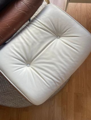 Reposapiés Réplica Eames Piel y Madera