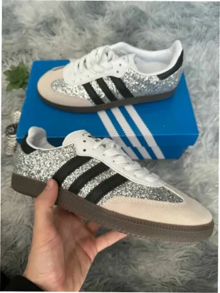 Adidas Samba Paillettes Argentées T.39