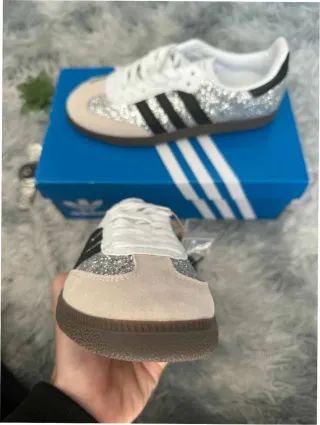 Adidas Samba Paillettes Argentées T.39