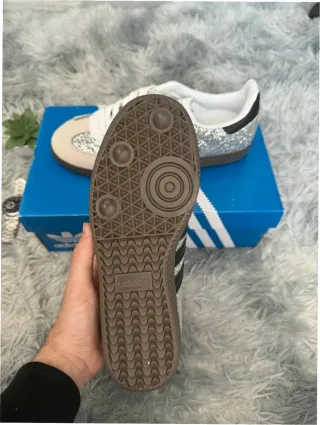 Adidas Samba Paillettes Argentées T.39