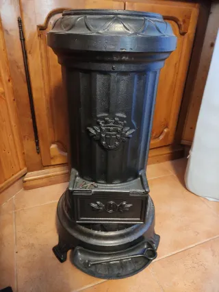 Estufa de hierro antigua