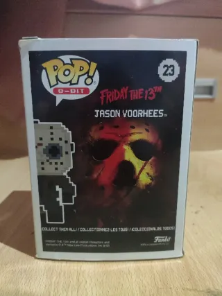 Funko Pop de Batman, Joker y Jason pixelado