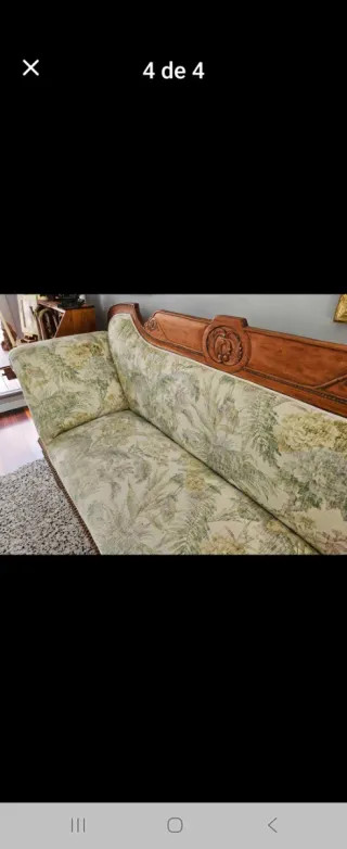 Sofá de palacete antiguo