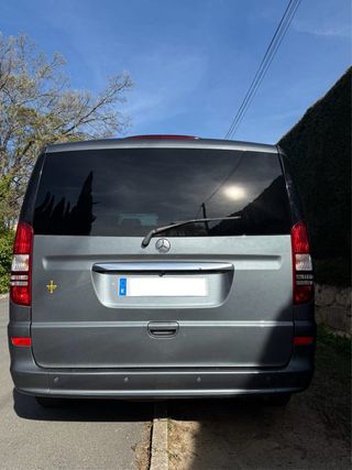 Mercedes-Benz Viano 2014