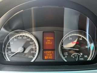 Mercedes-Benz Viano 2014