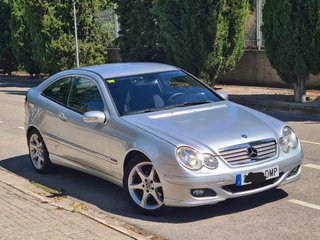 Mercedes-Benz Clase C180 SportCupe INMACULADO