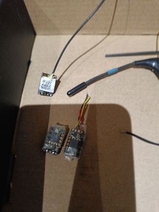 3 Ricevitori FrSky R9M per Droni + 6 Antenne