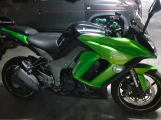 Kawasaki Z1000SX 2011 - 33890 km
