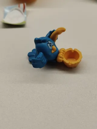 Sorpresina Kinder Pulcino Blu Uccello pasqua 2026