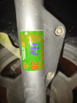 Hyosung Aquila 125 Negra