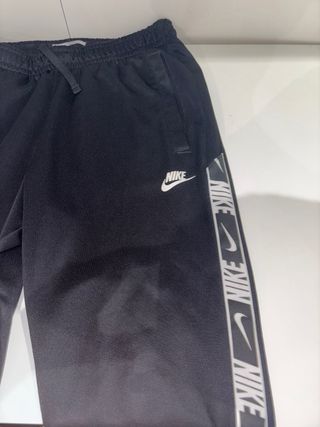 Pantalón deportivo Nike Talla M