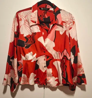 Blusa Zara Estampada Roja Flores