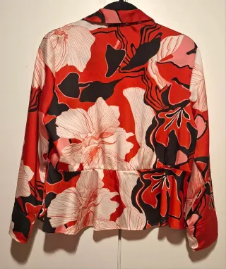 Blusa Zara Estampada Roja Flores
